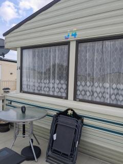 J4 Millfields 4 berth lead person must be over 30 - 9
