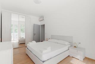 GuestHost - Bright & Comfy Apartment in Corvetto - 6