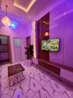 WhiteHouse Shortlet Apartments - 3