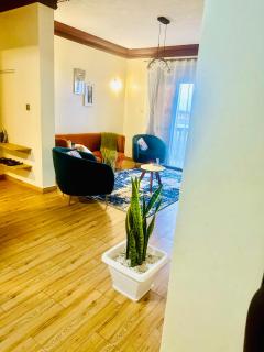 Modern Lakefront Haven - 6