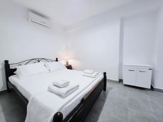 Suites with Shated Garden Sougia - Moní - 1