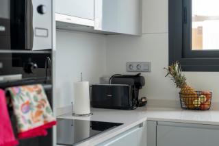Sunset Cliffs Apartment - High Floor - Sea View - 1
