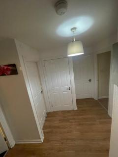 3 beds in a 2 bedroom G- level apartment near city centre Glasgow - 2