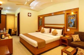 Tjs Royal Hotel - New Delhi - 1