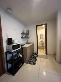 1 BR, 47th Floor, Horizon 101, Corner with sea view and mountain view - Cebu City - 2