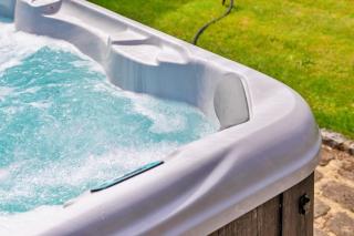 Finest Retreats - Sandhill Cottage with hot tub - Turners Hill - 9