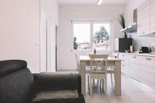 Tosa Apartment - Free WiFi, Air Conditioning & Private Parking - Imola - 7