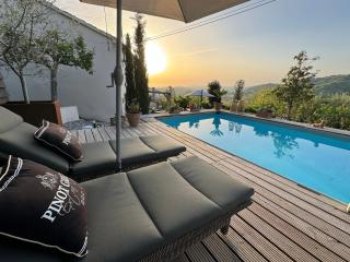 Luxury authentic private villa with private swimming pool - 0