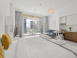 Cozy Urban Retreat Hameni Tower Studio - 8