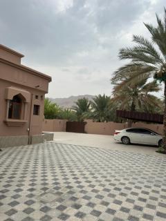 Hai Al Nakheel حي النخيل - 2