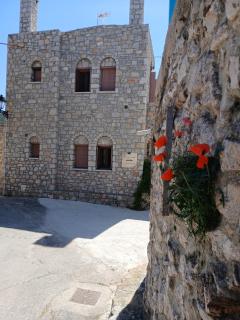 Avgonima Family's Rooms Grandfather Michalis - 7
