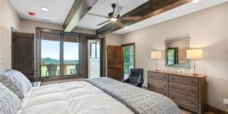 Elegant Mountain Retreat with Stunning Views - Blowing Rock - 6