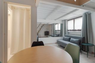 GuestHost - Bright Navigli Apartment - 1
