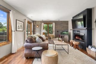 Modern Mountain Corner Condo in Downtown Carbondal - 9