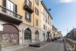 GuestHost - Bright Navigli Apartment - 6