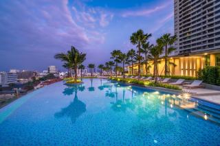 Amazing Pool and Luxury Condo Unit Near Phrom Phong BTS - 3