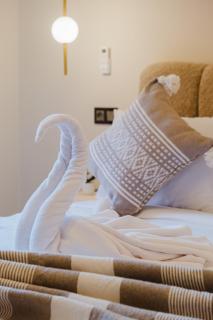 3BR Luxury Stay - Hivernage- Pool View - Parking Near M Avenue & Rail - 7