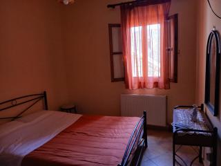 Avgonima Family's Rooms Grandfather Michalis - Chios - 6