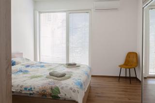 Skopje Apartment near Center with Balcony and free Parking - 9