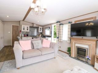 17 Castle Walk - 7