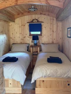 Shepherd's Bothy, Bothan a Bhuachaille, Black Isle - 0