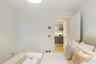 2BR 2BA Balcony Clapham North - Londra - 3