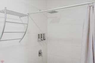 Chic 1BR Gym Near Barranco Hotspots - Lima - 1