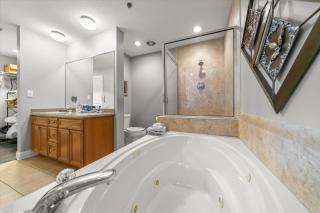 Midtown Bears Den - 4