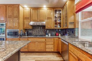 Summit Sanctuary - Lake Arrowhead - 1