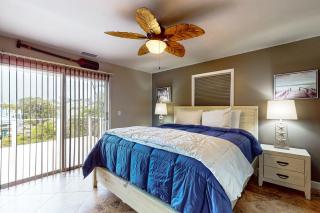 Laze Away - 1