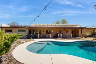 Infamous Cowboy Ranch House - Tucson - 0