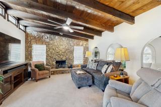 Infamous Cowboy Ranch House - Tucson - 9