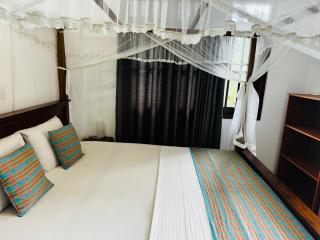 The Tide's Tale - Galle - 9