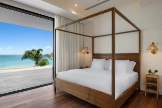 The finest luxury 6 bedroom villa on Grace Bay - - 5