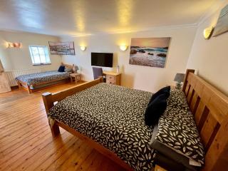 Starshinezzz - Large Farmhouse County Durham - Trimdon Grange - 7