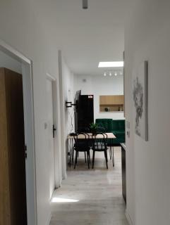 Zwykłe mieszkanie przy Pomorskiej - 0