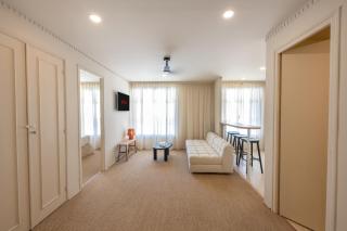 5mn Monaco - Magnifique deux pièces rénové - DJ - 6