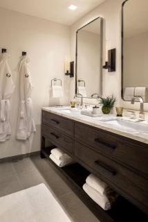 The Sylvan Lodge at Snake River Sporting Club - 1