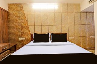 Super Hotel O INN11 Near Central Station - Chennai - 7