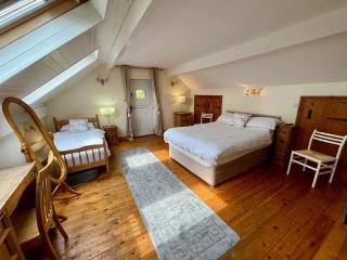 Starshinezzz - Large Farmhouse County Durham - Trimdon Grange - 1