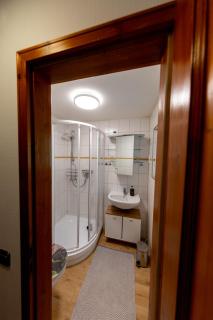 Roter Fuchsbau am Eichwald - 2