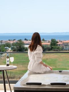 Anore Luxury Suites - 8
