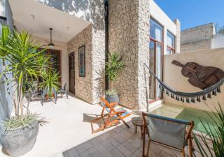 Casa Trova en Santa Lucía Centro, Mérida - 2