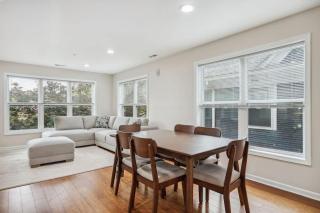 Luxury 4 Bed 5 Bath Penthouse with Rooftop Downtown Views - 6