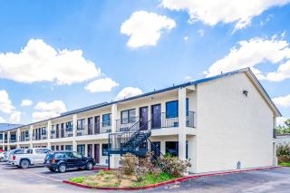 OYO Hotel Houston N Fm-1960 Champions TX - Houston - 5