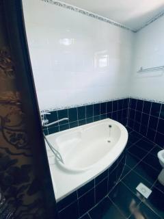 Samandar Mekhtar anbar str 115 - Buxoro - 3