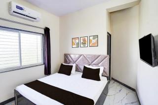 Hotel O Midwaytreat Burhanpur - Burhānpur - 1