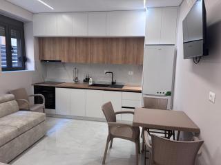 Vila Iljazi - 5