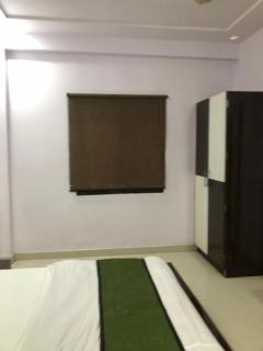 Hotel Kn plaza - Agra - 9