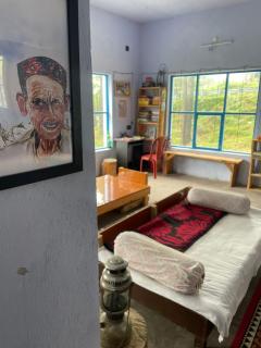 Pali Homestay Lansdowne Not Luxury but Stay with Legacy - Lansdowne - 1